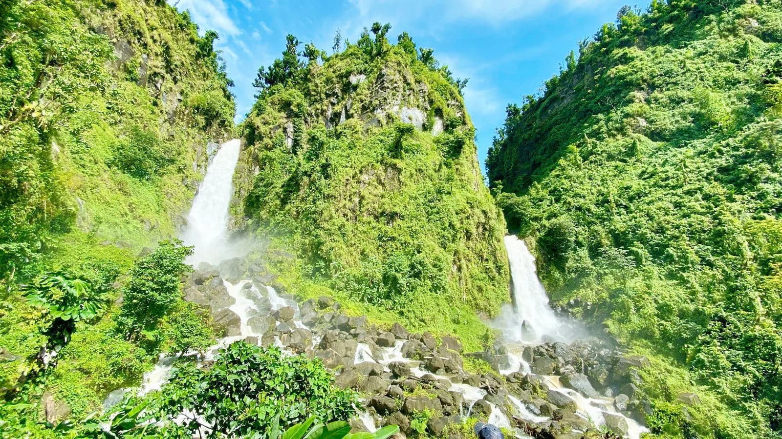 Heldenafbeelding voor Dominica